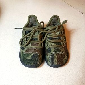 Toddler Adidas Camo Sneaker size 4